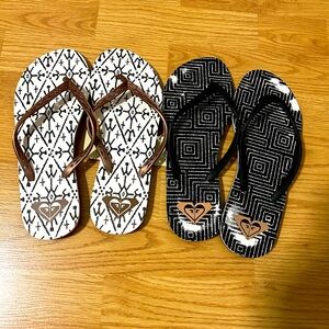 Lot of Roxy flip flops Size 8